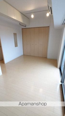 プラディオ森小路セレニテの内装写真