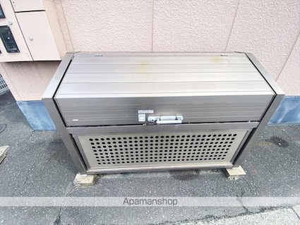 セジュールオーク　Ｂ棟[3DK/50.09m2]の共用部