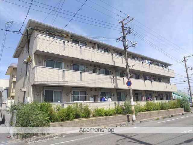 【和歌山市舟津町のアパートの外観3】