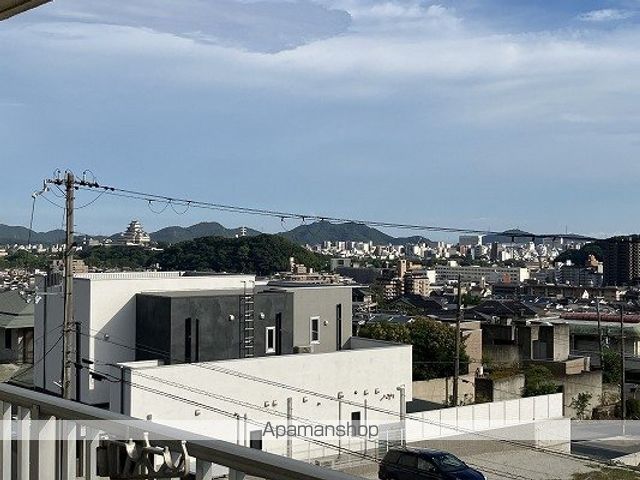 西新在家マンションの周辺写真