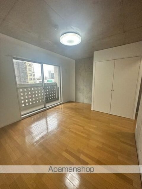 ラティエラ白金高輪[1R/30.28m2]の共用部1