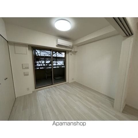 Draw上本町の内装写真