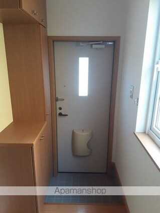 ファースト　デューⅡ[2LDK/62.62m2]の玄関