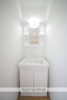 東京都多摩市東寺方１丁目[1R/20.42m2]の洗面所