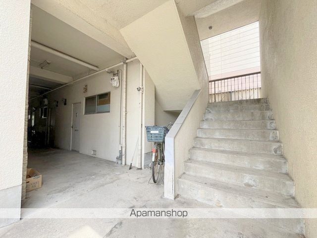 第2ナカノマンションの玄関写真