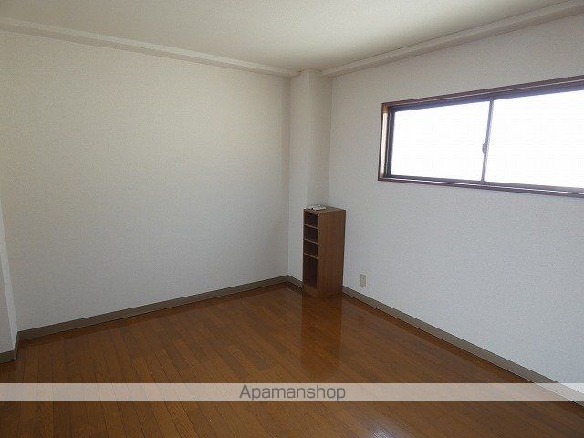 メゾン・ラベール本町の内装写真