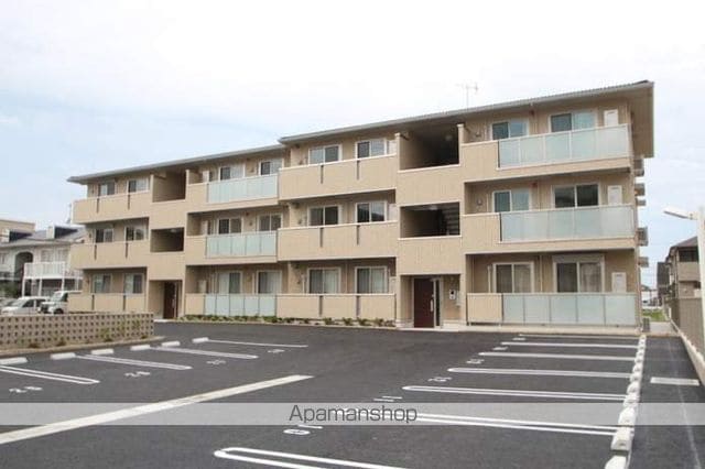 DーROOMS・K B棟の外観写真