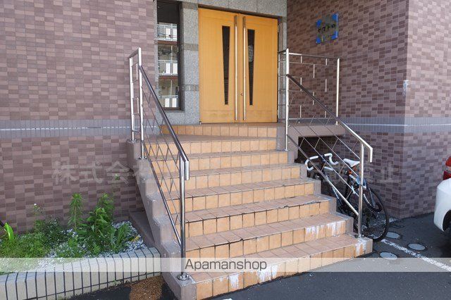 ビストロシェモア月寒の外観写真