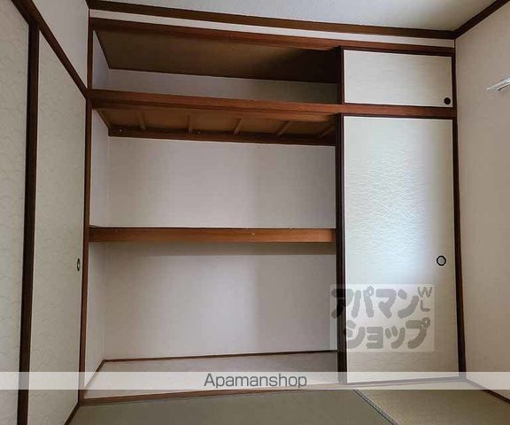 コーポラスナリタの内装写真