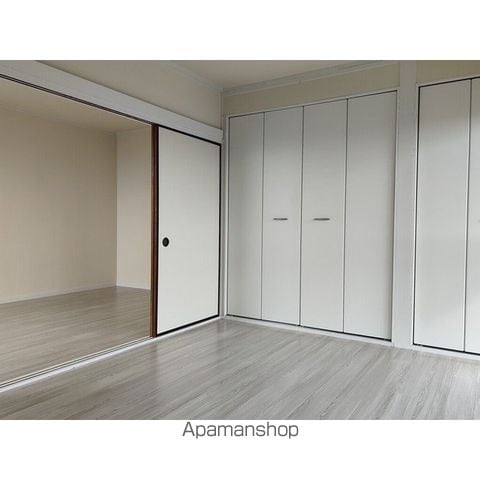 エレガンスハイマンションの内装写真
