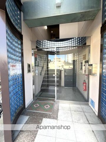エクラ東住吉IIの玄関写真