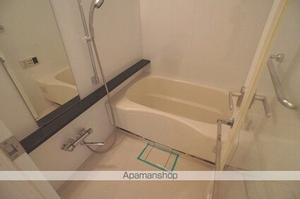 ストーリア神宮前[1K/31.67m2]のバス