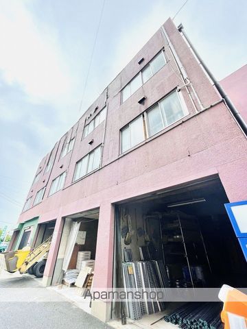 杉本マンションの外観写真