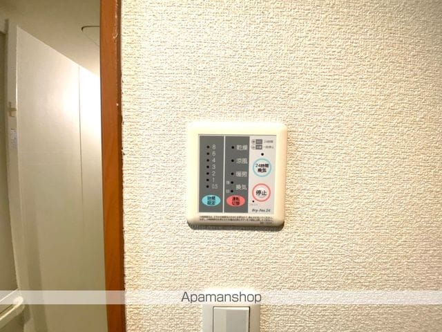 TOMITAビルの内装写真