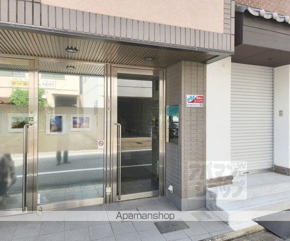 ハイツデミの玄関写真