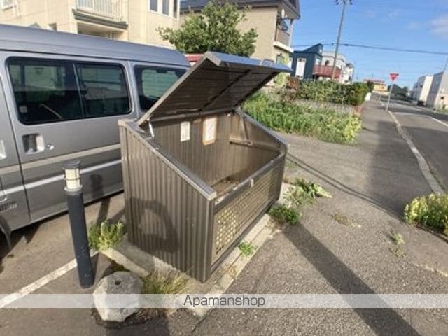 レオパレスJ&Mの外観写真