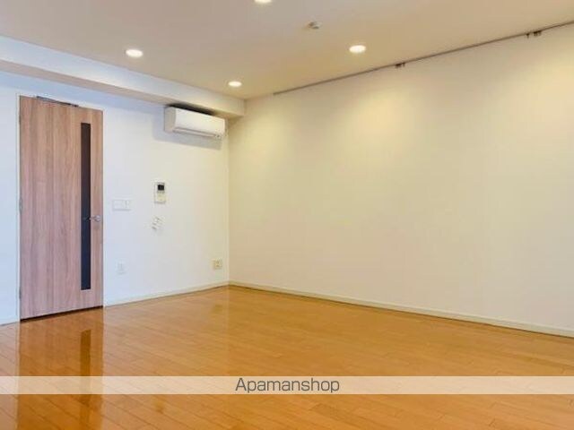 Ｂｒｉｌｌｉａ　ｉｓｔ　三軒茶屋　ブラッサムテラス[1SLDK/65.38m2]のリビング・居間3