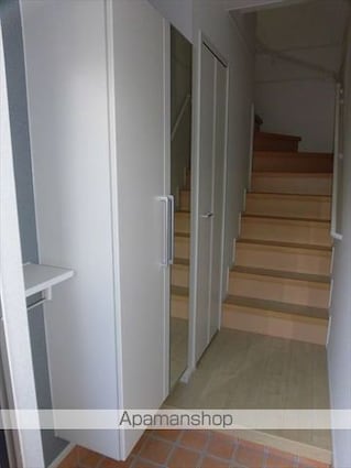 和歌山県和歌山市善明寺[2LDK/56.61m2]の玄関