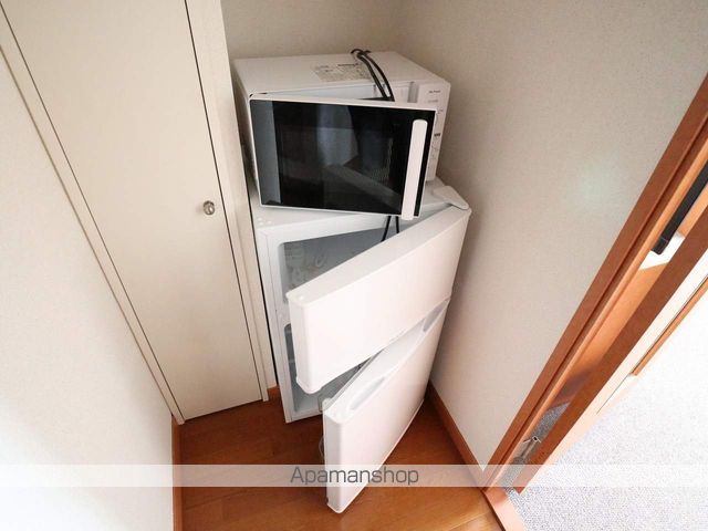 レオパレスWESTCOURTIの内装写真