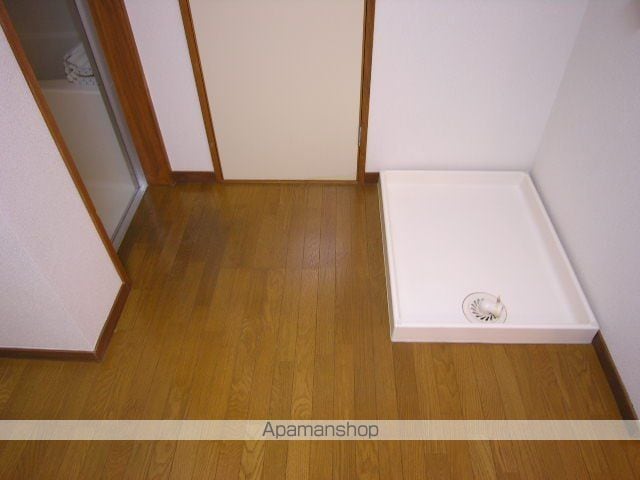 シャルム西津田の内装写真