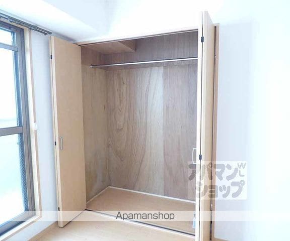 グランレブリー新町の内装写真