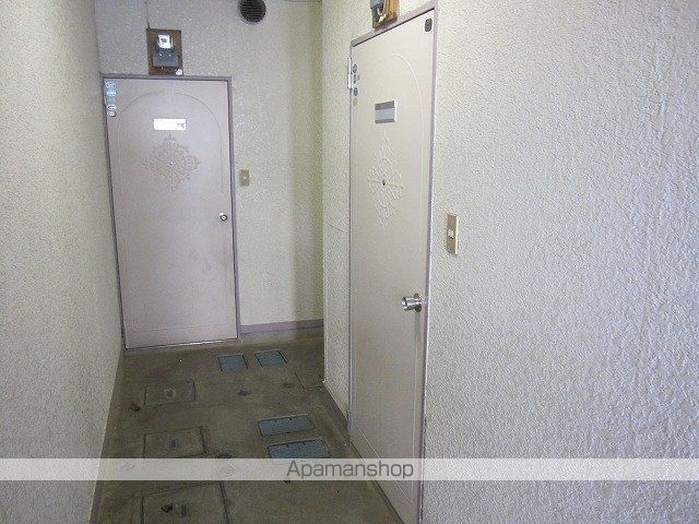ラヴニール志木4の玄関写真