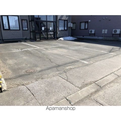 アイビスとん田西の外観写真
