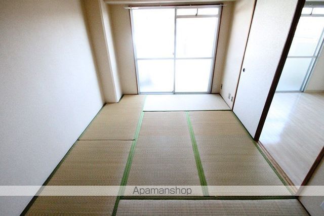 三番町マンションの内装写真