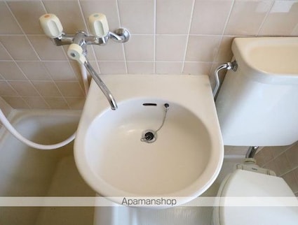 ラ・ルース国立[1R/18.05m2]の洗面所