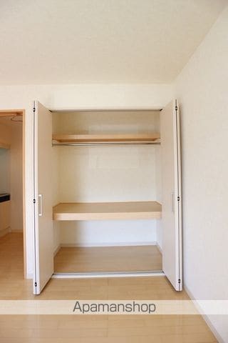 オーパスワンの内装写真