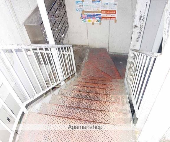 明輝マンションD棟の外観写真