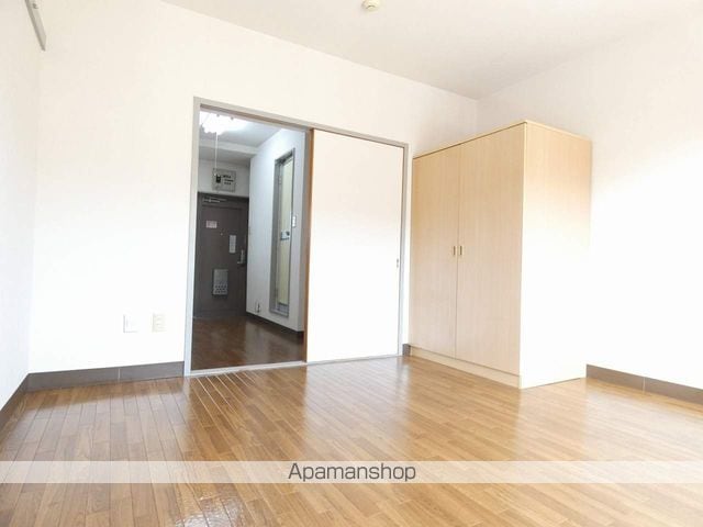 マンションカトレアIの内装写真
