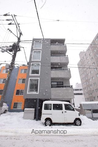 シティレジデンス南8条の外観写真