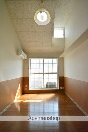 アップルハウス中山Ⅲ[1K/17m2]のリビング・居間