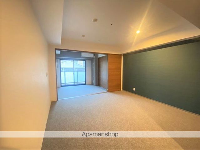 URESIDENCE TEMMABASHIの内装写真