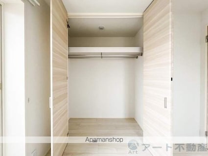 シャーメゾンマヒナ[1LDK/53.89m2]の収納