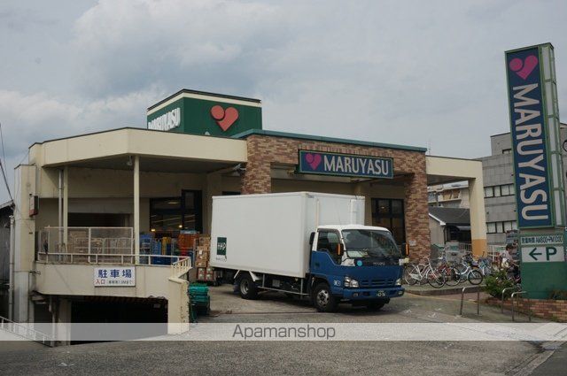 芥川ロイヤルマンションの周辺写真
