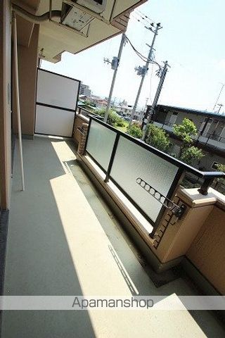 東北新幹線 郡山駅 バス乗車時間：25分 最寄りバス停で下車 徒歩1分 7階建 築24年の内装写真
