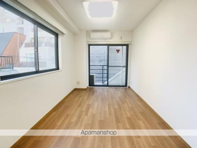 アーバンヒルズ[1K/21.8m2]のリビング・居間1