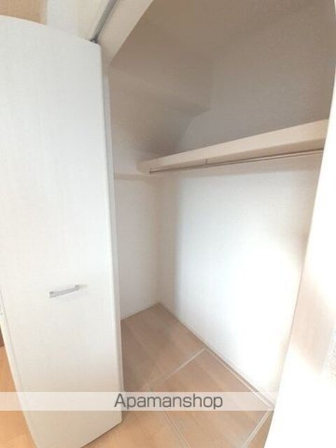 エテルナ　Ａ[1R/32.23m2]の収納