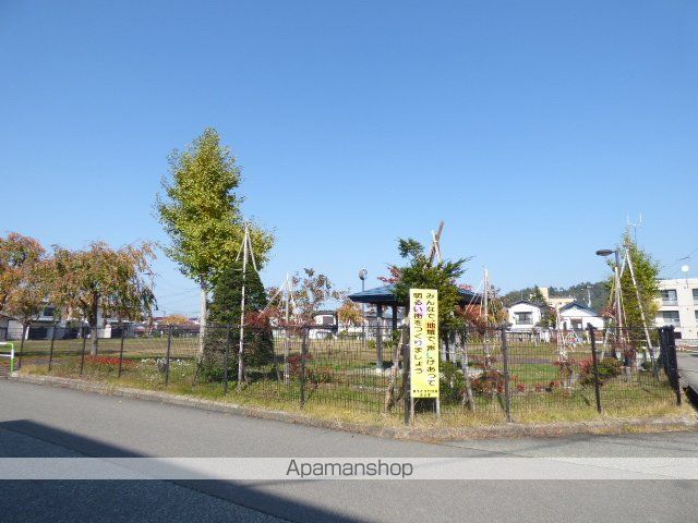 高橋ハイツの周辺写真