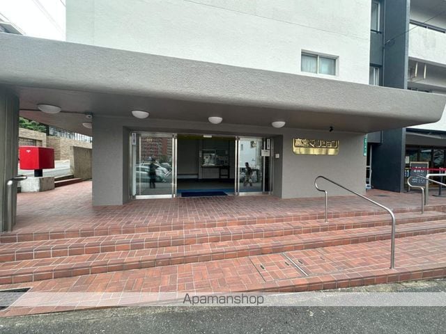 福岡高宮マンションの玄関写真