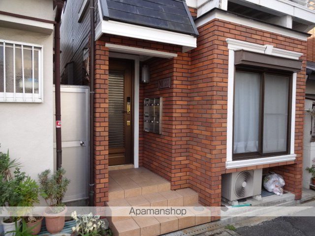 M’プラザ滝井駅前2番館の玄関写真