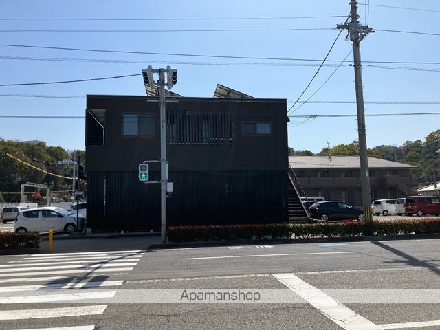 プリンスコートの外観写真