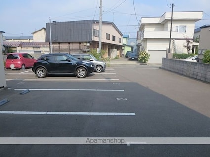グランモア未来[1LDK/39.6m2]の駐車場