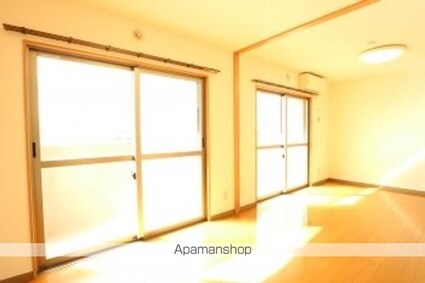 シャルム弐番館[2LDK/58.13m2]のリビング・居間