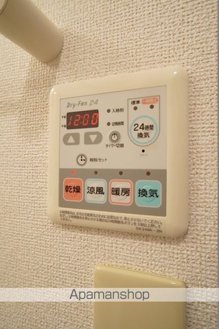 YI アイリスの内装写真