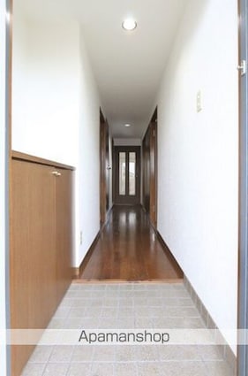 クリーンハイツ越智Ⅱ[3LDK/63m2]の玄関