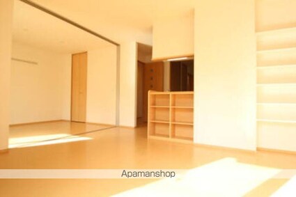 プリムローズ浜田山[2LDK/61.97m2]のリビング・居間