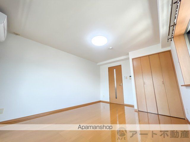 駅前マンション田窪の内装写真